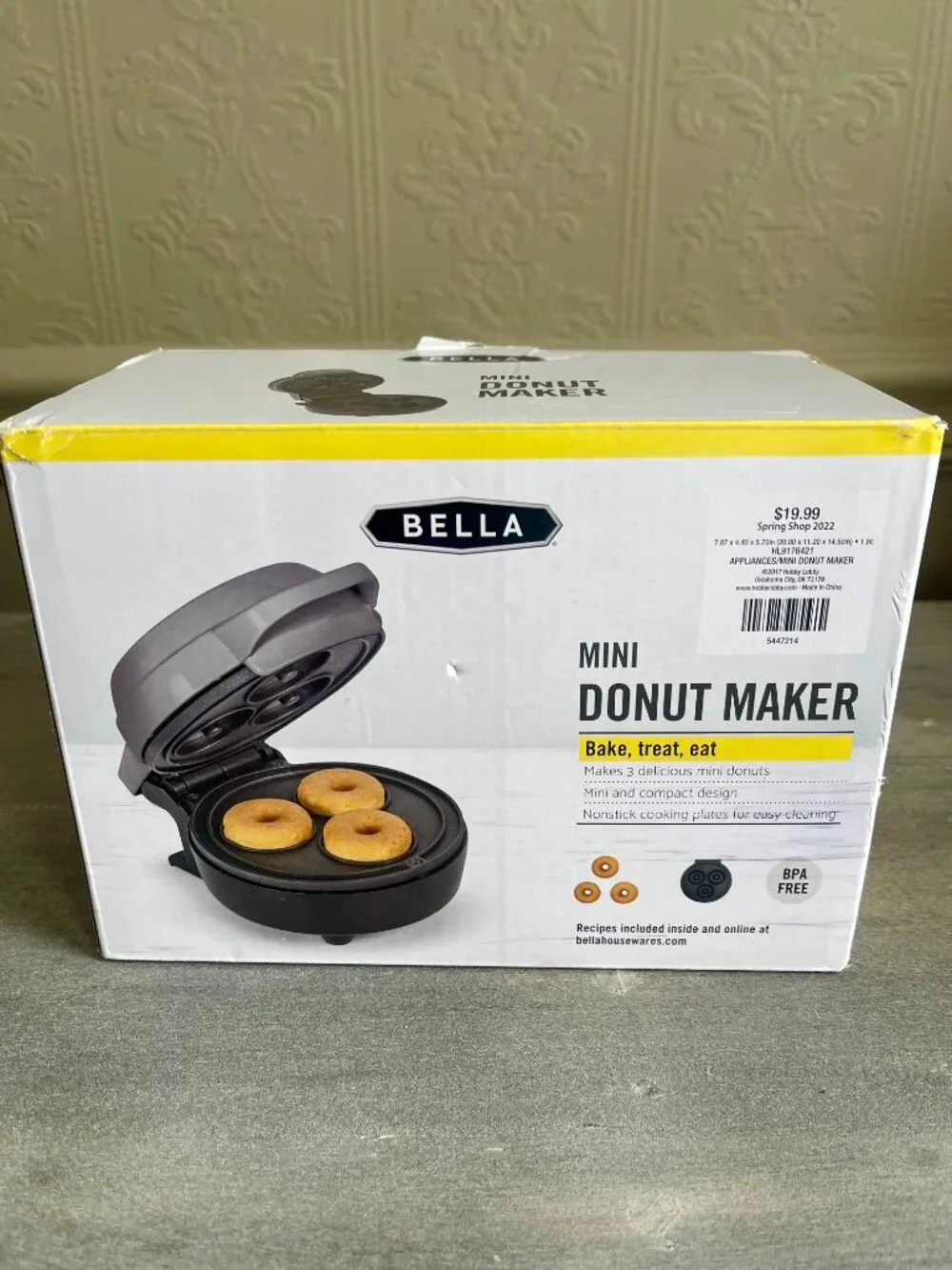 Bella Mini Donut Maker Makes 3 Donuts at a Time, Gray